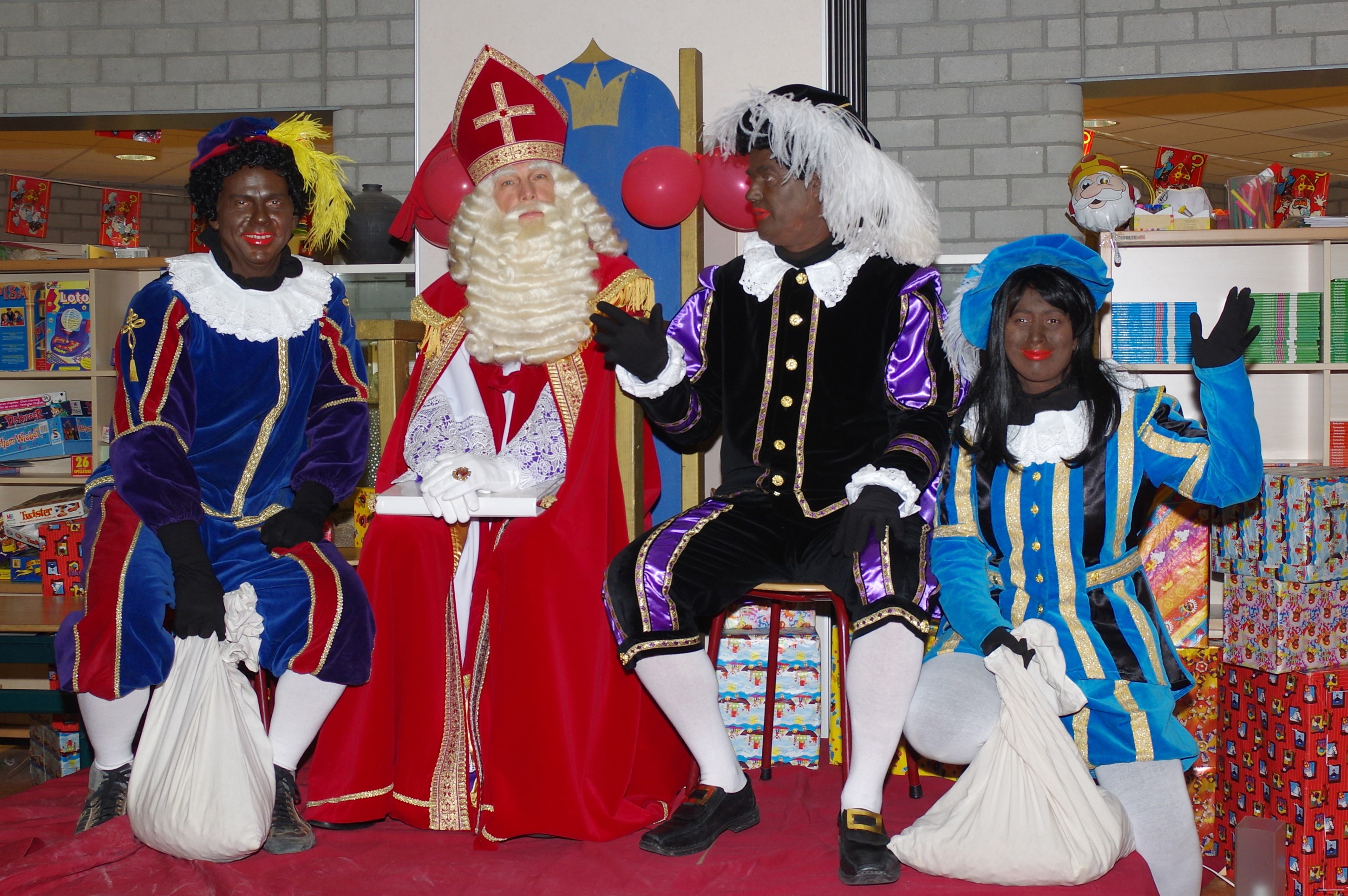 Sint op school Aventurijn 2014