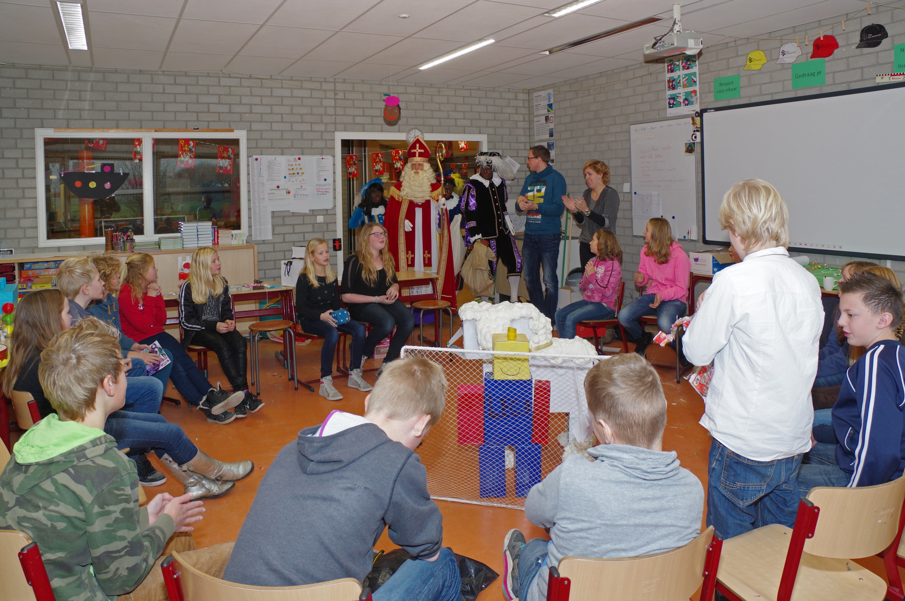 Sint op school Aventurijn 2014