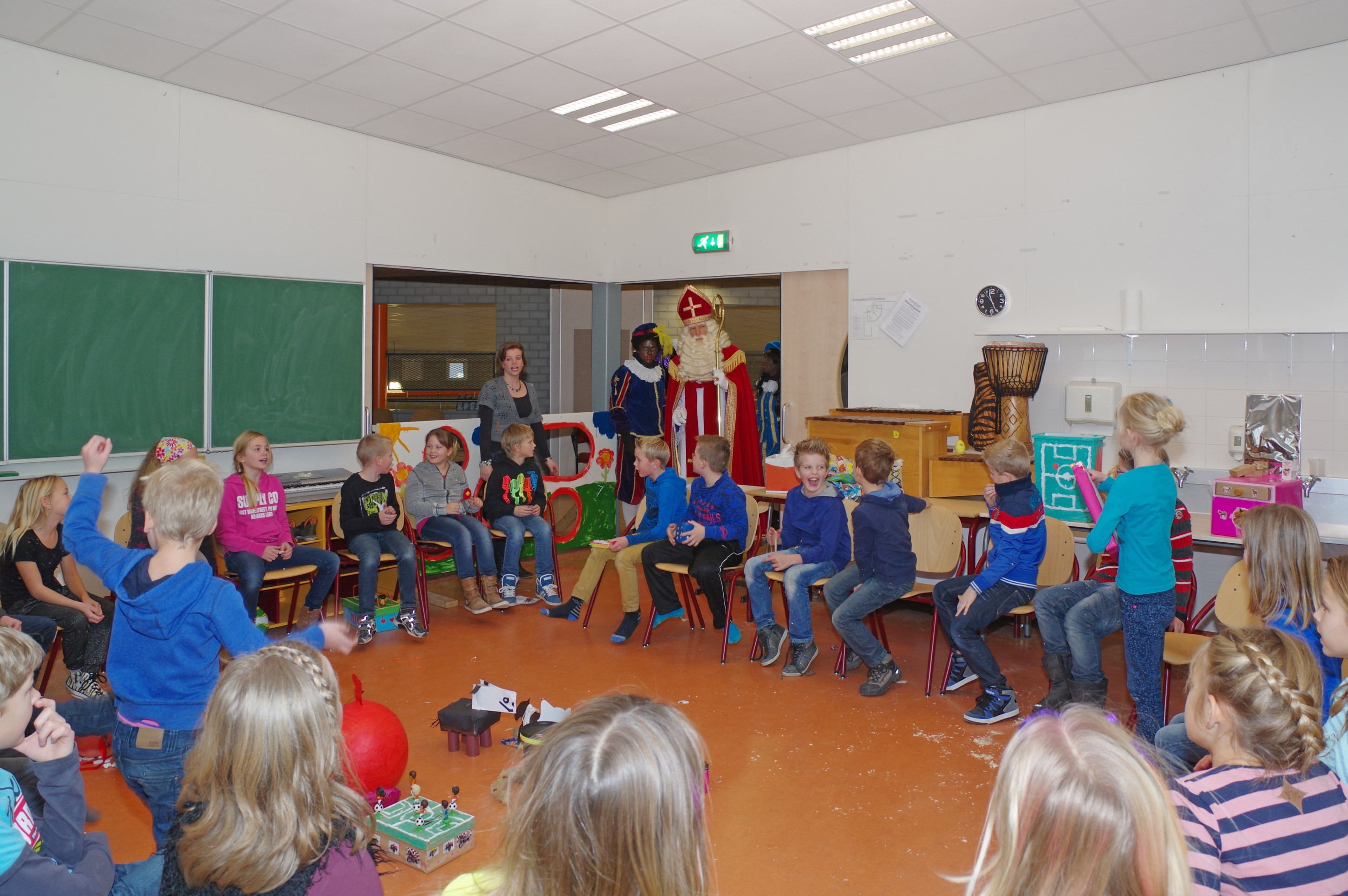 Sint op school Aventurijn 2014