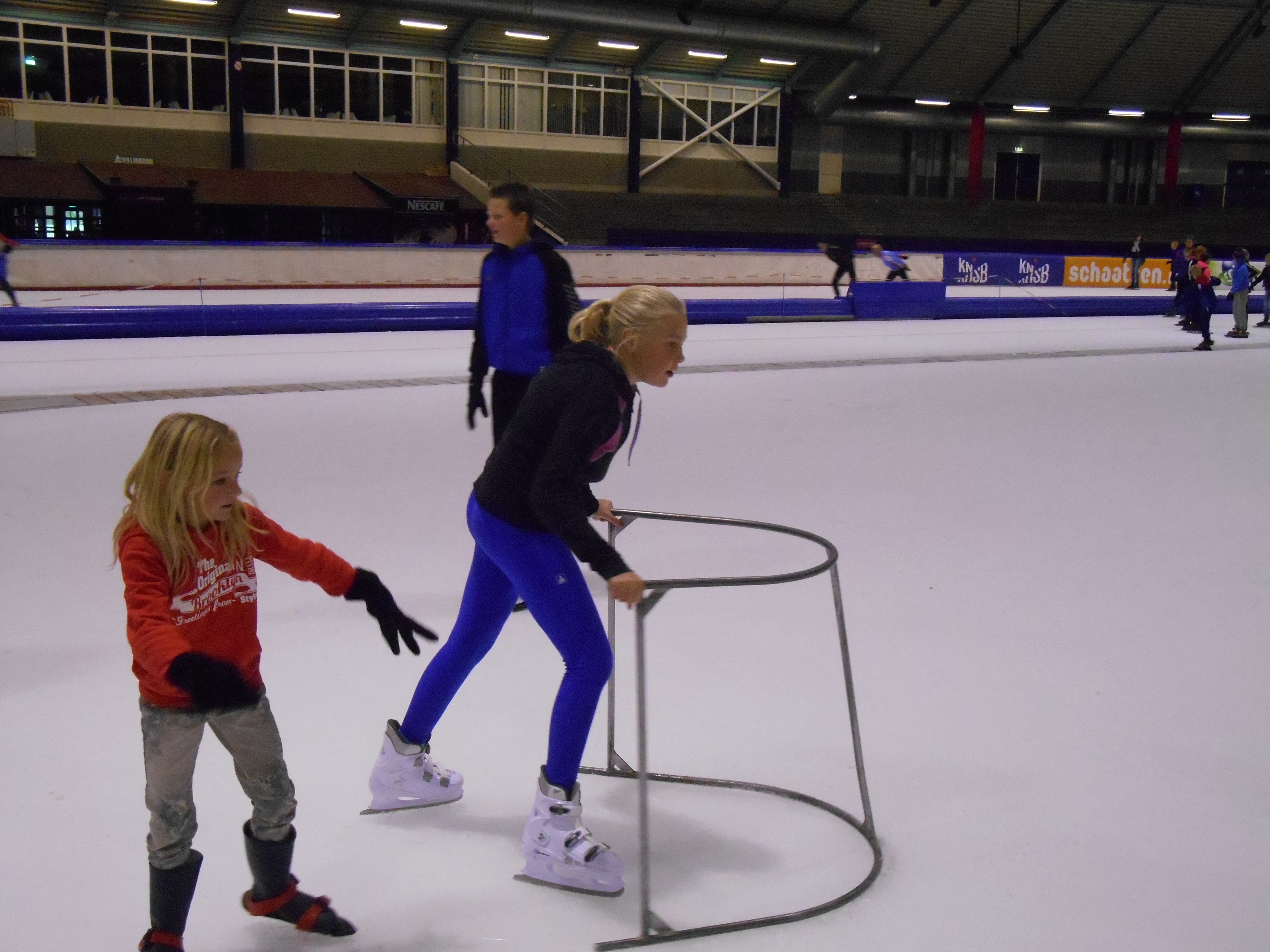 IJsclub de eendracht organiseert schaatsmiddag voor de jeugd in tialf