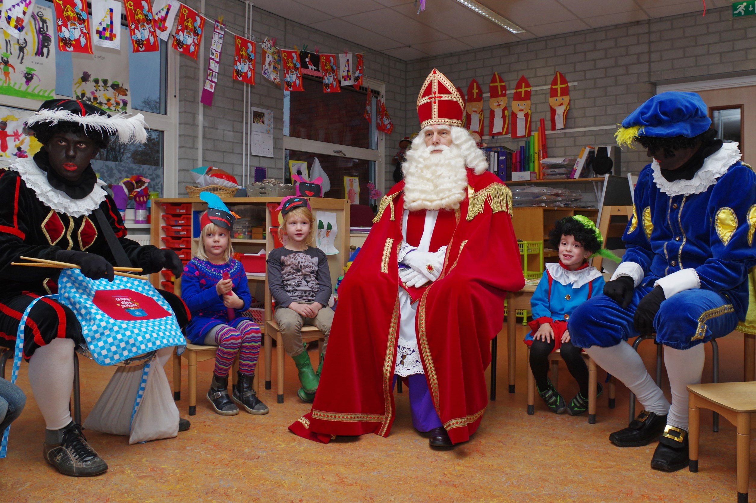 Sinterklaas op school Munnekeburen