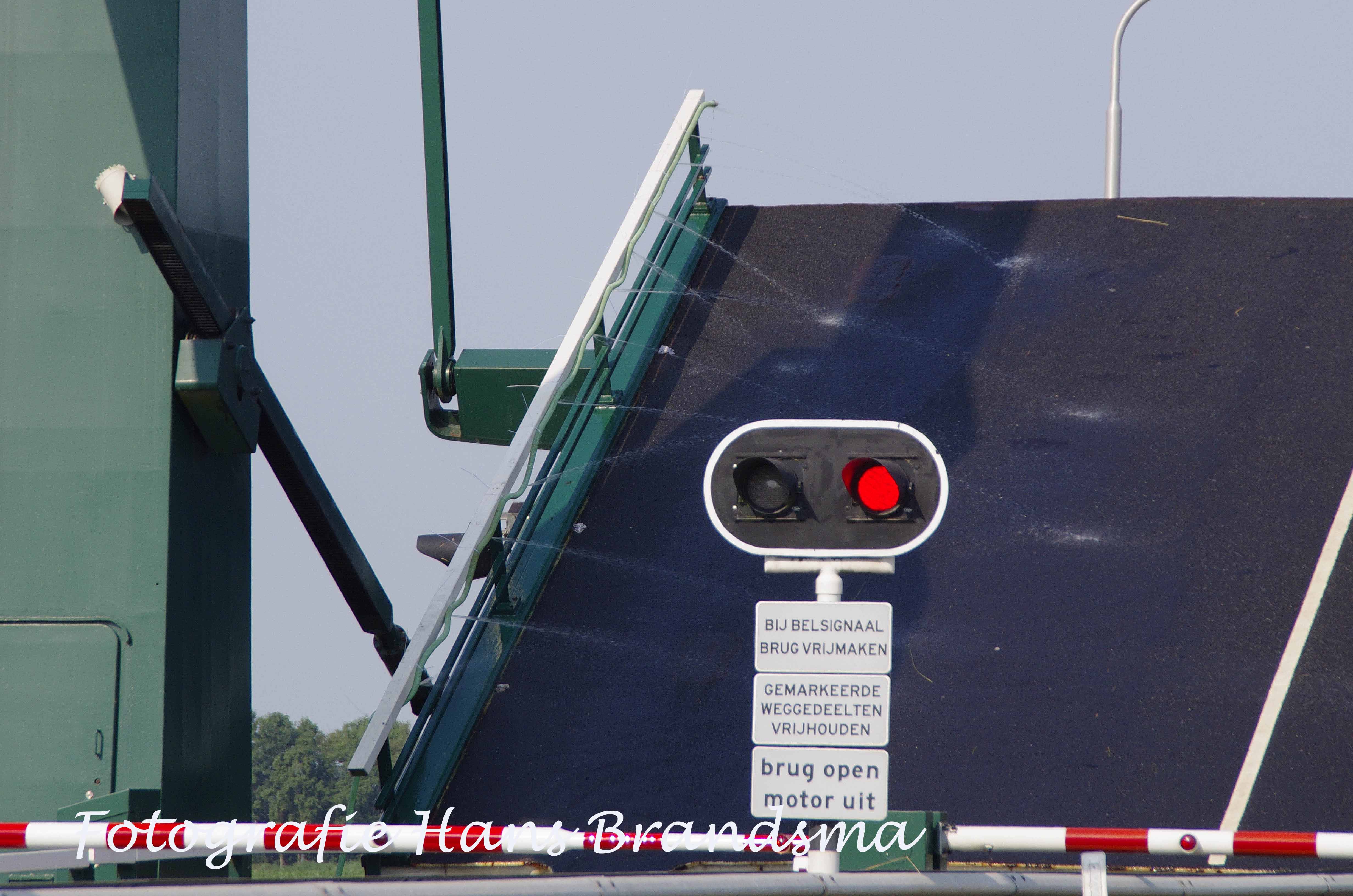 Brug Nijetrijne gekoeld